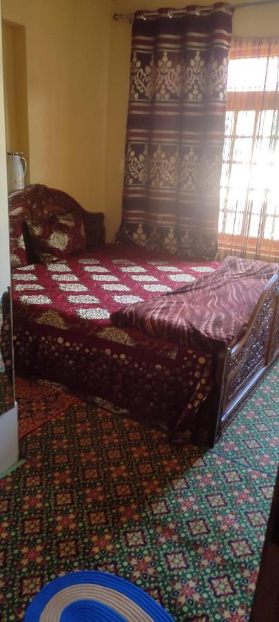 My Guest House Srinagar  Luaran gambar